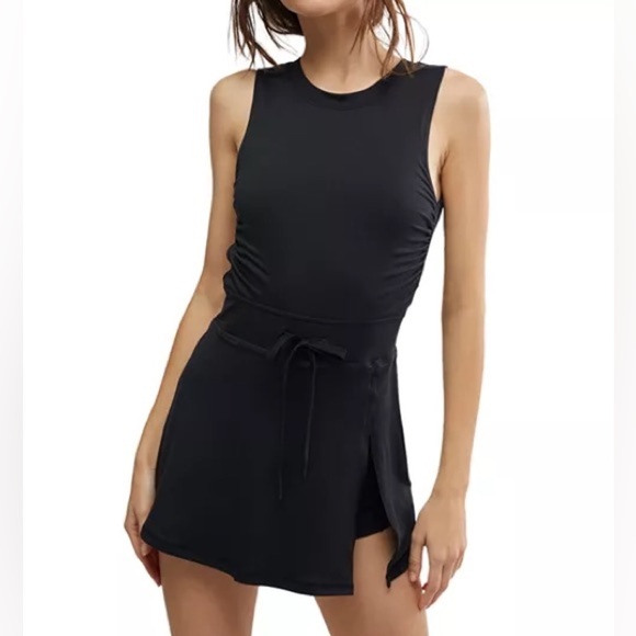 Free People Movement Easy Does It Black athletic mini Dress NWT Sz-L AA1 - Picture 1 of 15